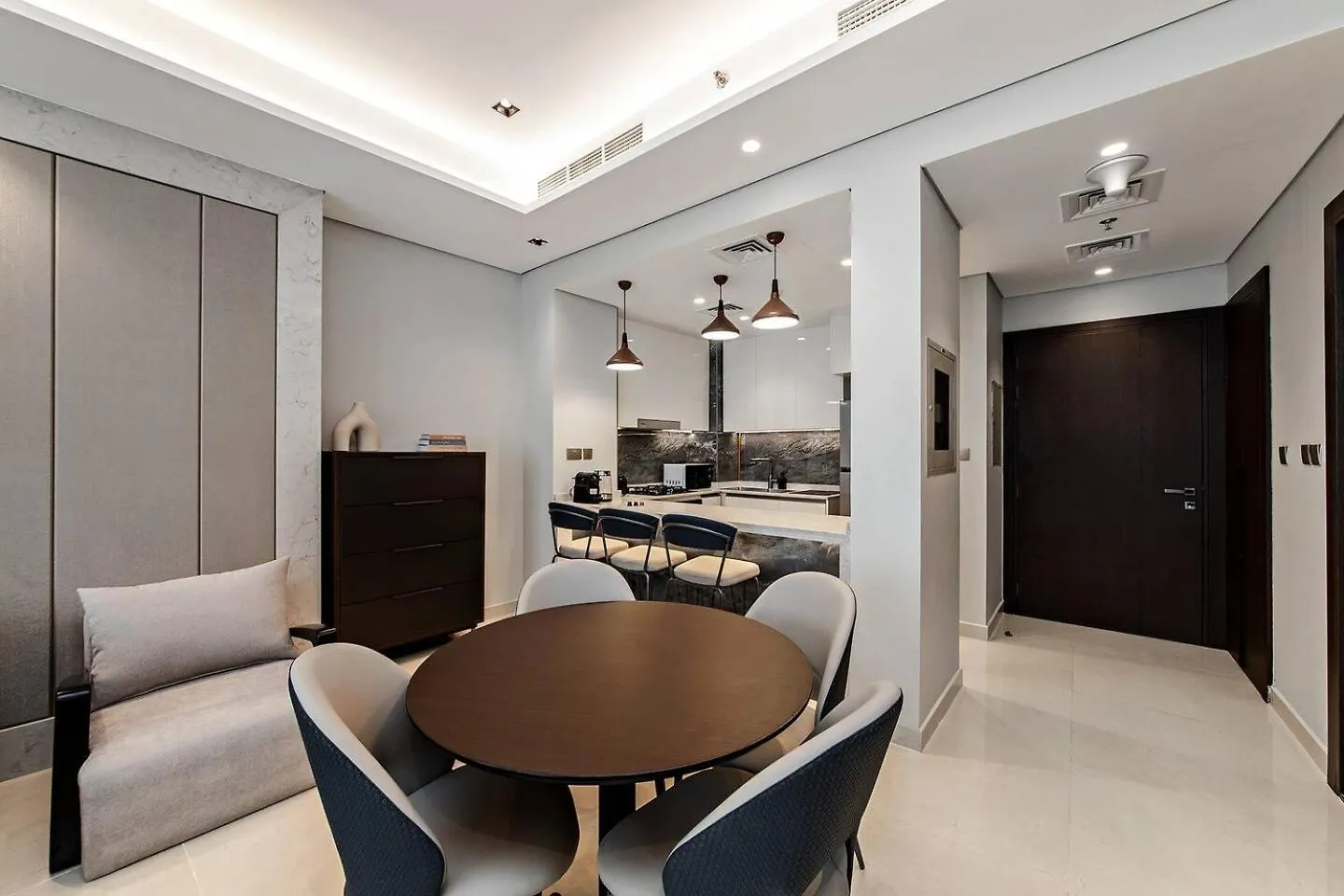 10 Mins To Dubai Mall1Brbusiness Bay Heaven Apartamento