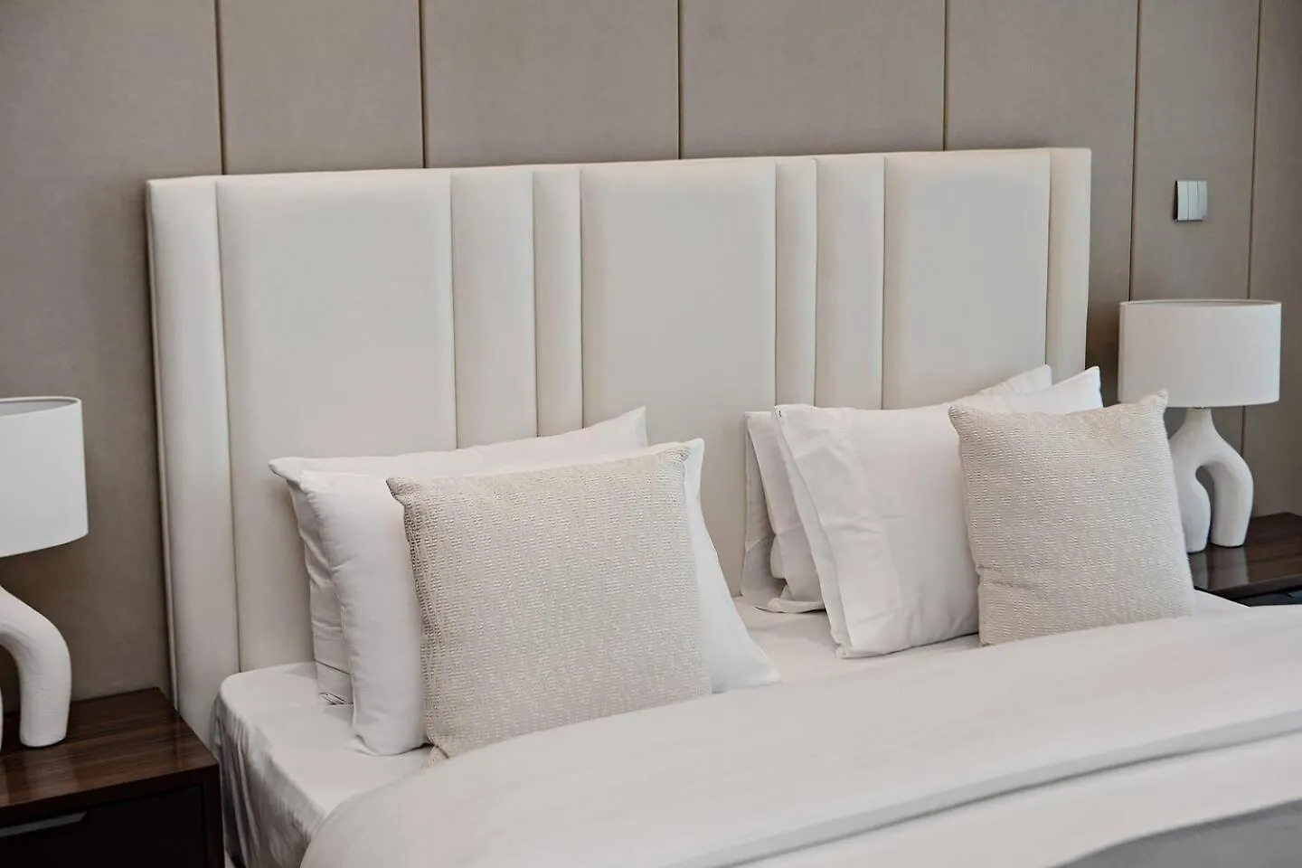 Apartment 10 Mins To Dubai Mall1Brbusiness Bay Heaven United Arab Emirates